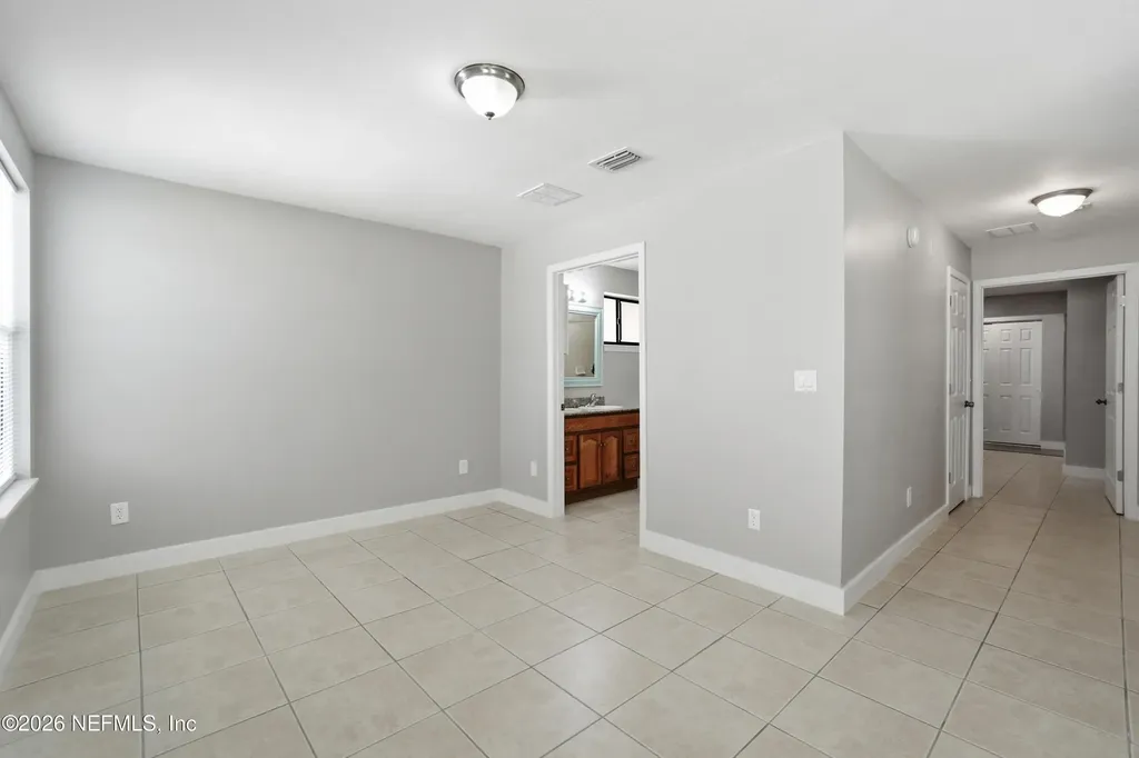 8918 Duluth Court Jacksonville FL 32216