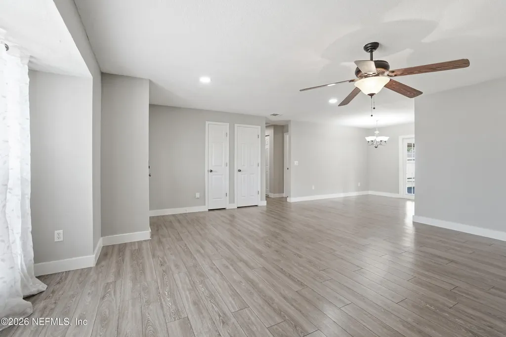 8918 Duluth Court Jacksonville FL 32216