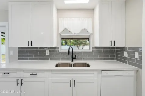 8918 Duluth Court Jacksonville FL 32216