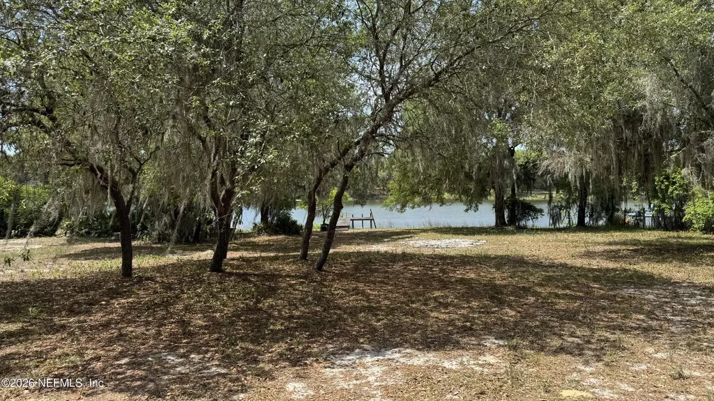 115 Little Hewitt Lane Interlachen FL 32148