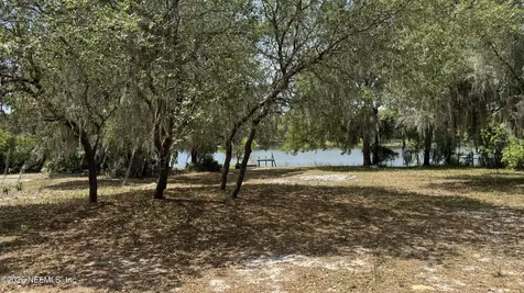 115 Little Hewitt Lane Interlachen FL 32148