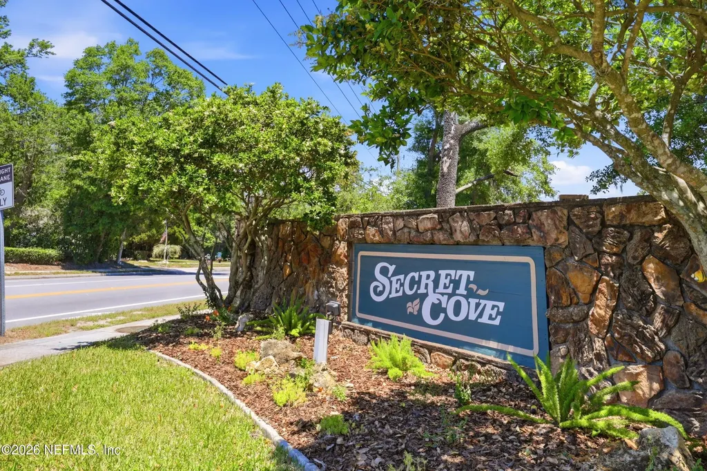 3245 Clipper Place Jacksonville FL 32216