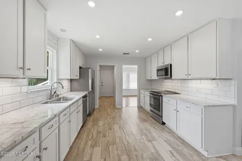 3245 Clipper Place Jacksonville FL 32216