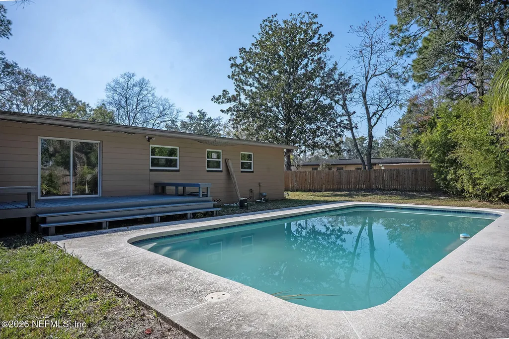 4302 Ish Brant Court W Jacksonville FL 32210