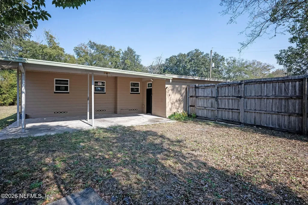4302 Ish Brant Court W Jacksonville FL 32210