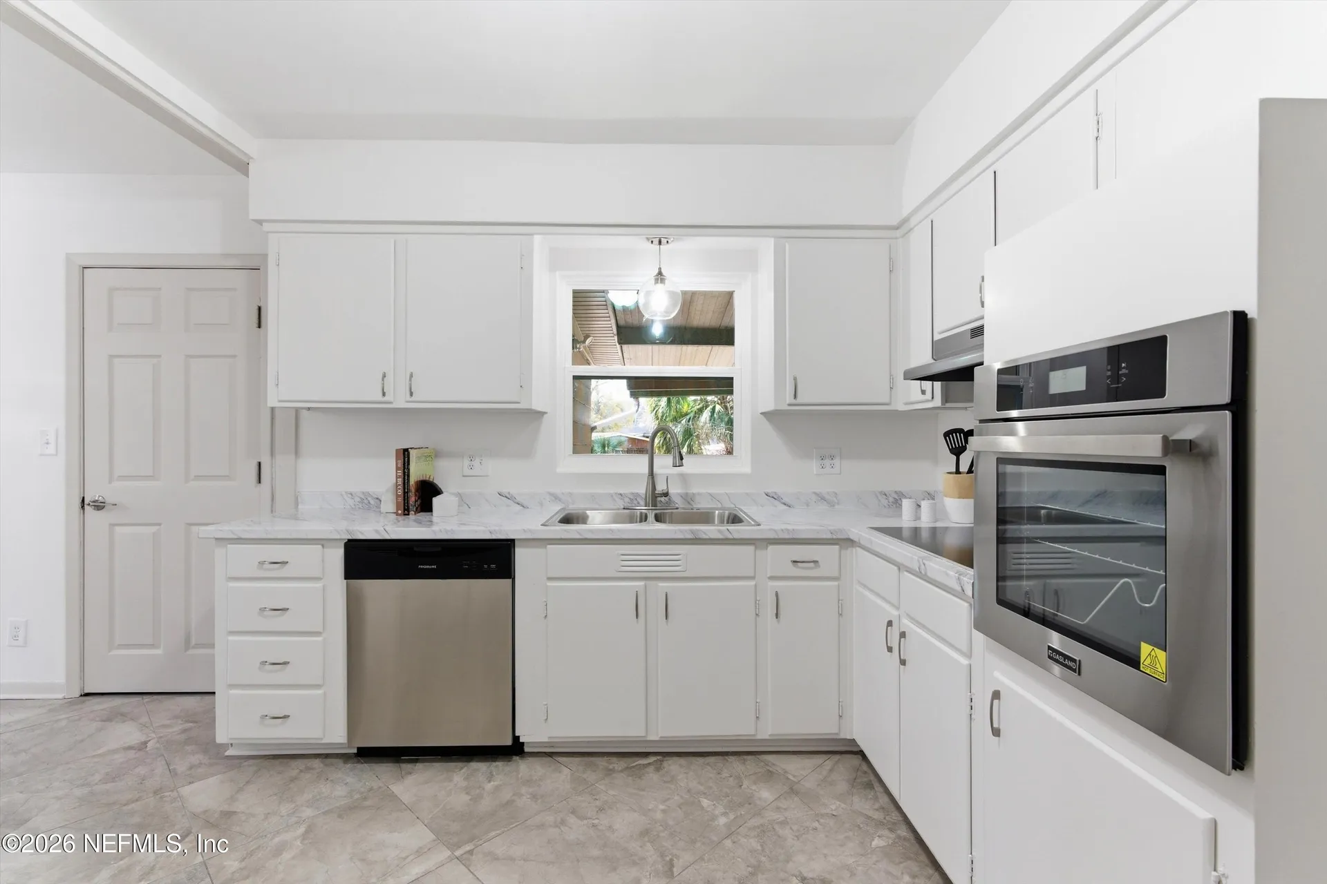 4302 Ish Brant Court W Jacksonville FL 32210