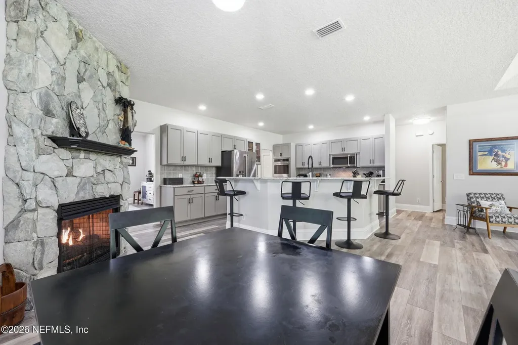 156 & 158 Mount Royal Avenue Crescent City FL 32112