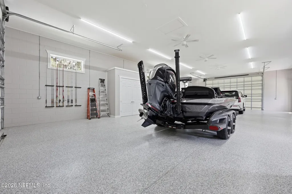 156 & 158 Mount Royal Avenue Crescent City FL 32112