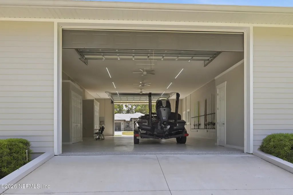 156 & 158 Mount Royal Avenue Crescent City FL 32112