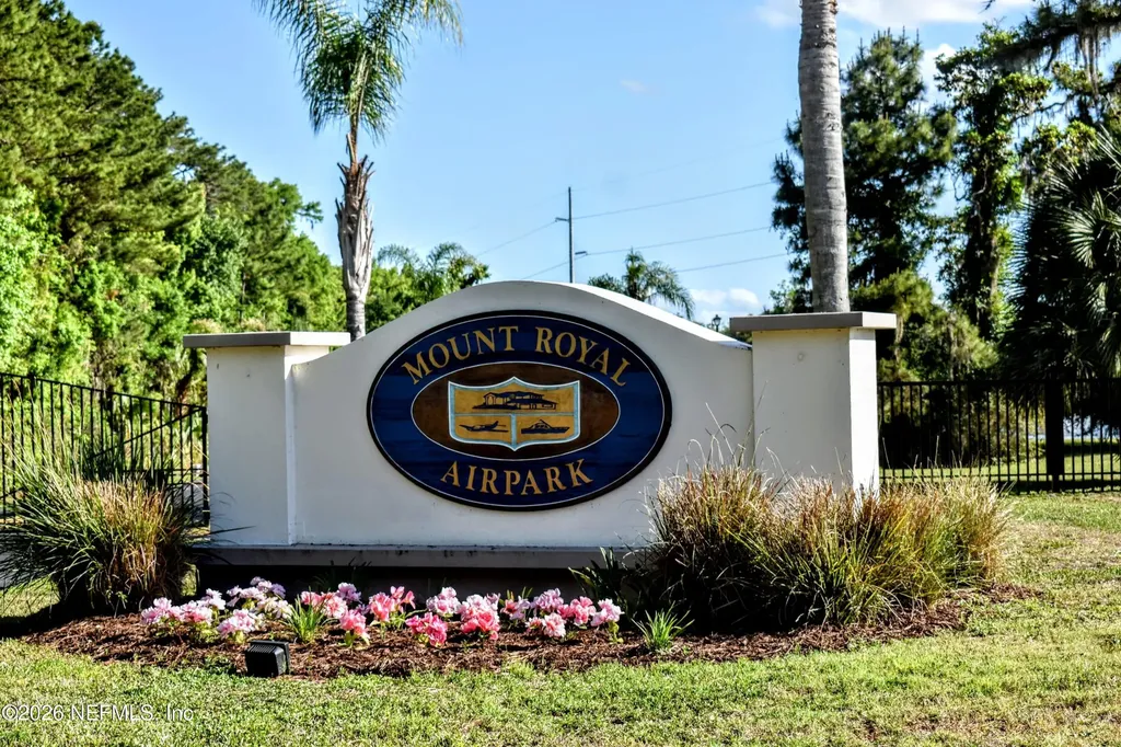 156 & 158 Mount Royal Avenue Crescent City FL 32112