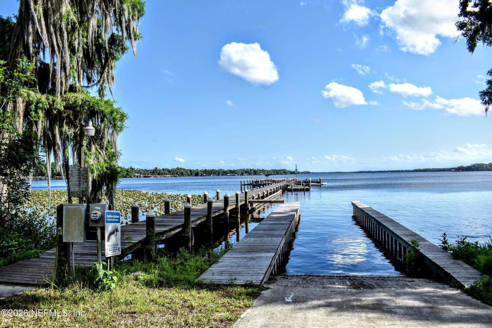 156 & 158 Mount Royal Avenue Crescent City FL 32112