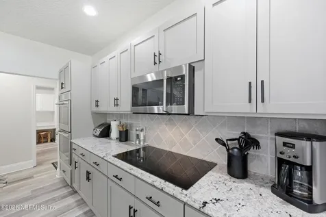 156 & 158 Mount Royal Avenue Crescent City FL 32112