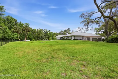156 & 158 Mount Royal Avenue Crescent City FL 32112