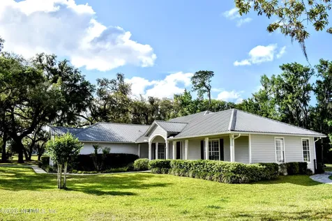 156 & 158 Mount Royal Avenue Crescent City FL 32112