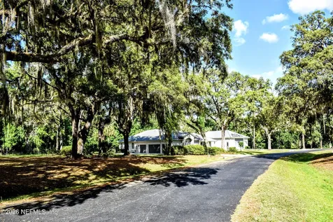 156 & 158 Mount Royal Avenue Crescent City FL 32112