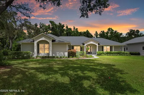 156 & 158 Mount Royal Avenue Crescent City FL 32112