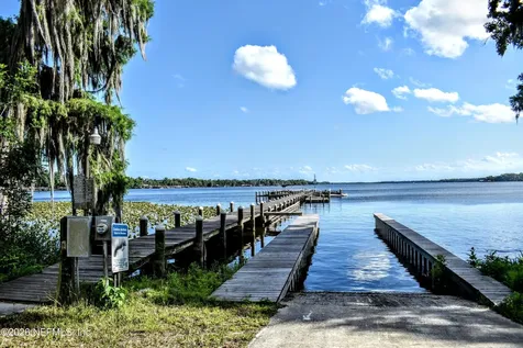 156 & 158 Mount Royal Avenue Crescent City FL 32112