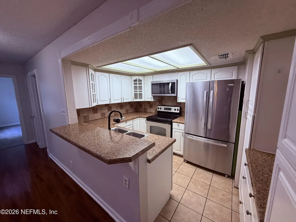 8323 Century Point Drive N Jacksonville FL 32216