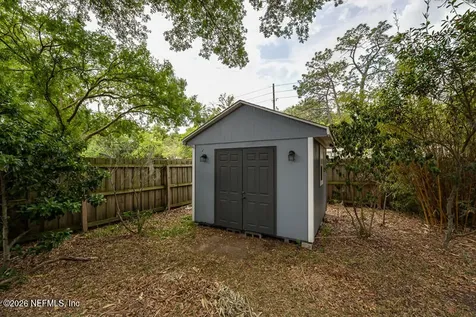 8005 Macinnes Drive Jacksonville FL 32244