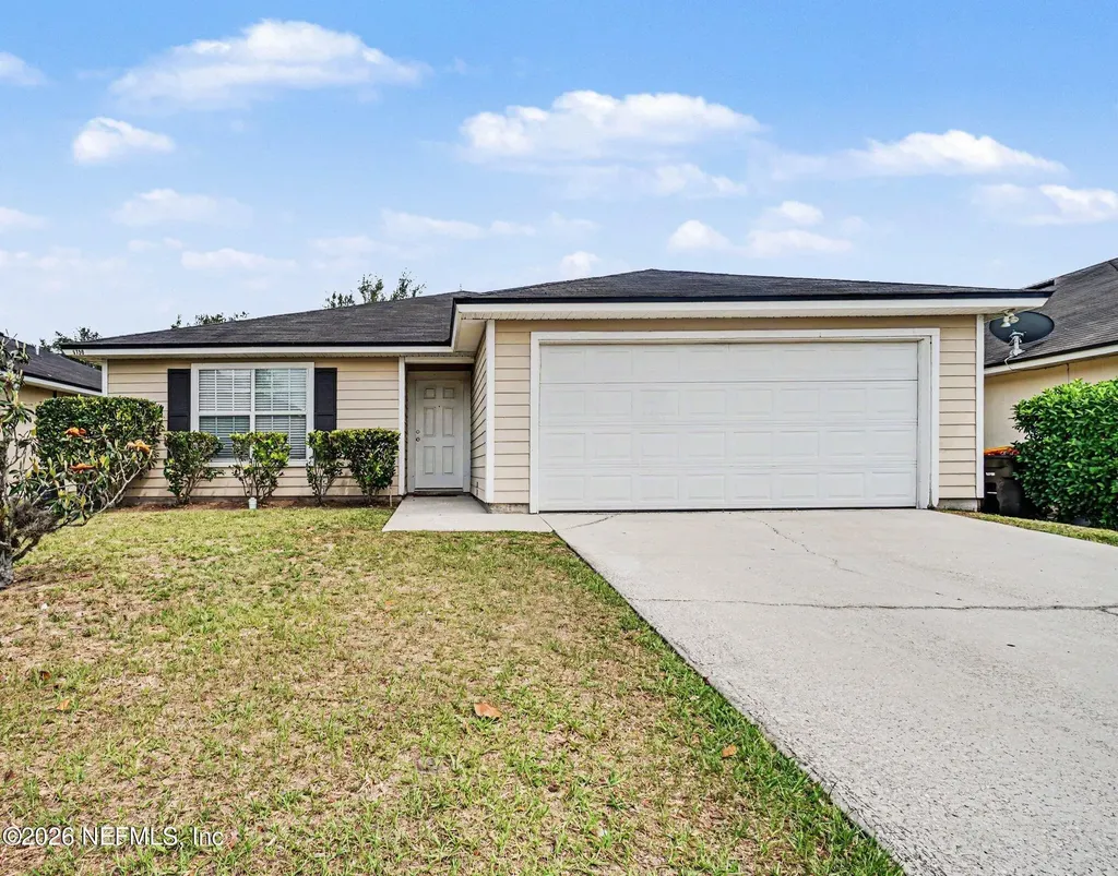 5759 Village Pond Circle Jacksonville FL 32210