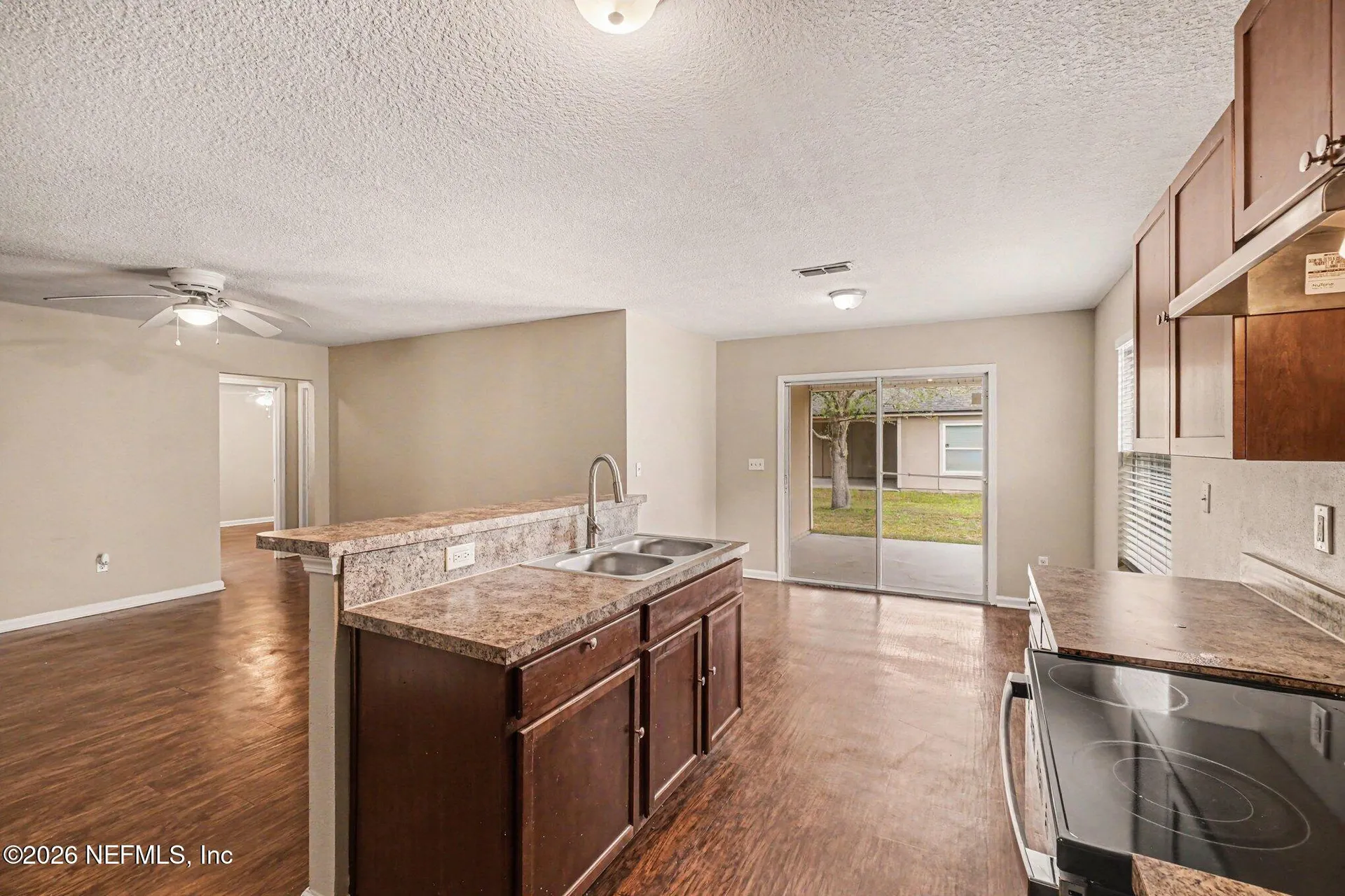 5759 Village Pond Circle Jacksonville FL 32210
