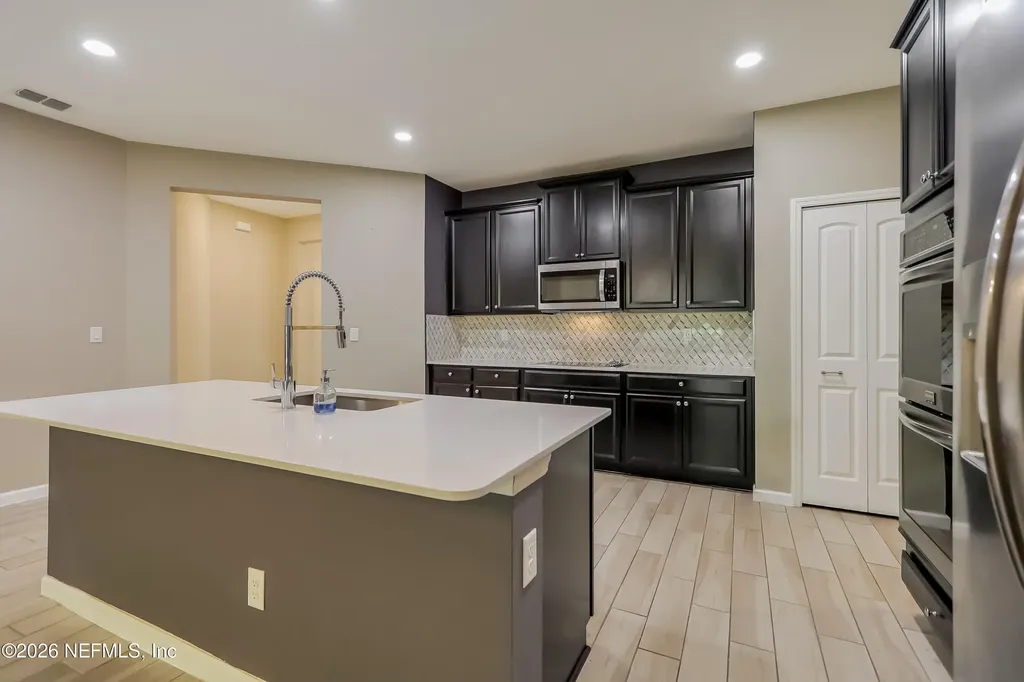 7136 Swan Falls Court Jacksonville FL 32222