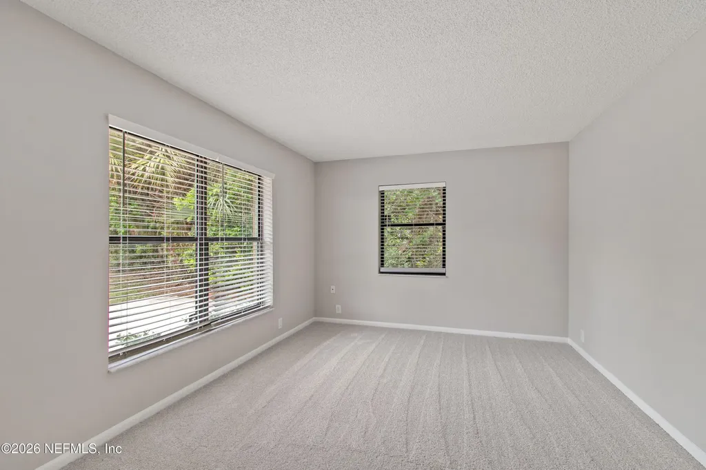 226 Port Comfort Drive East Palatka FL 32177