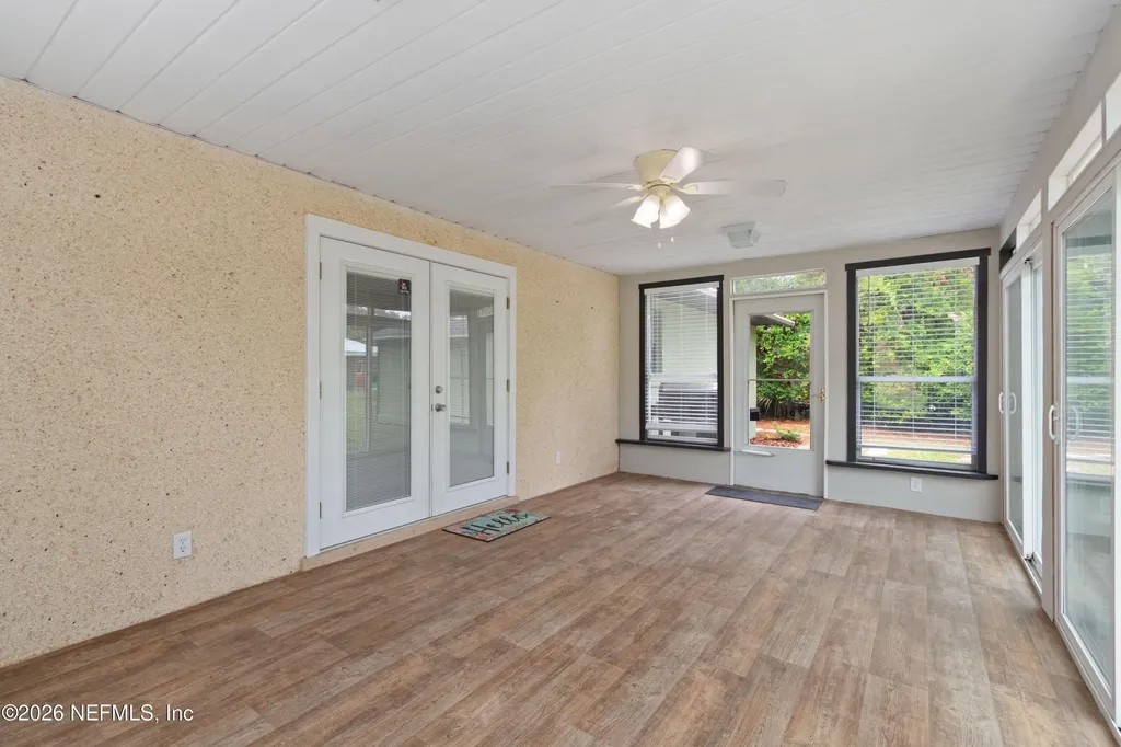 226 Port Comfort Drive East Palatka FL 32177