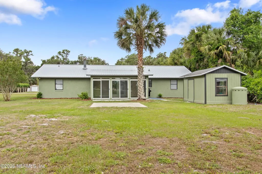 226 Port Comfort Drive East Palatka FL 32177