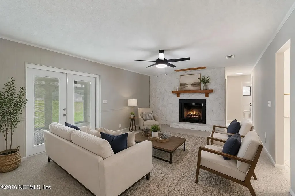 226 Port Comfort Drive East Palatka FL 32177