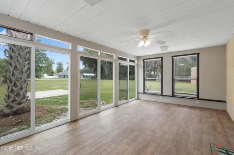 226 Port Comfort Drive East Palatka FL 32177