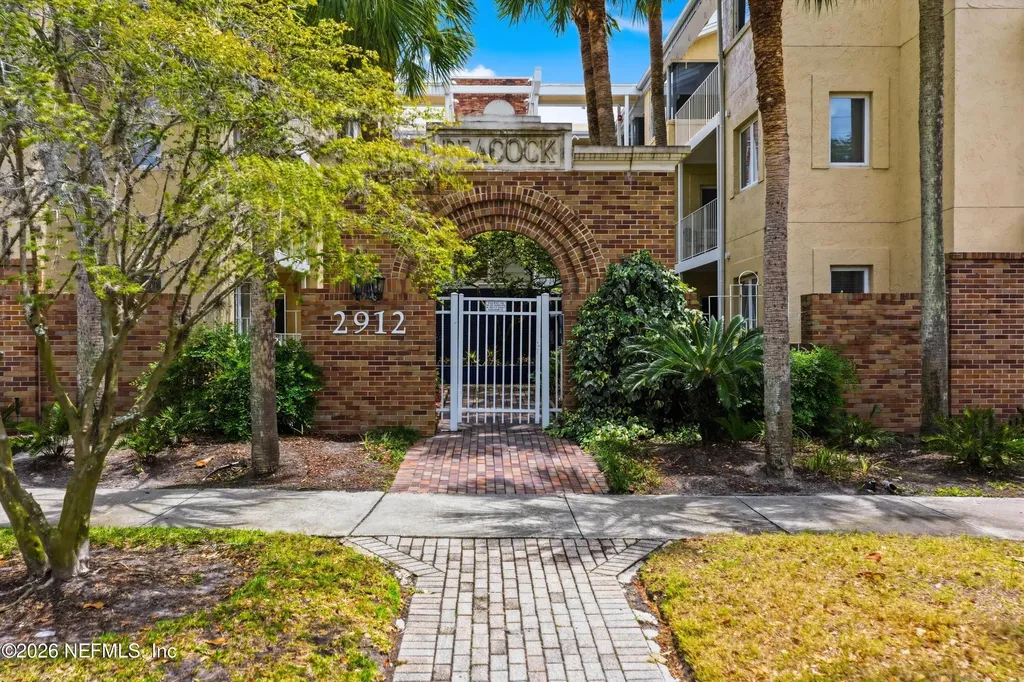 2912 Street Johns Avenue Jacksonville FL 32205
