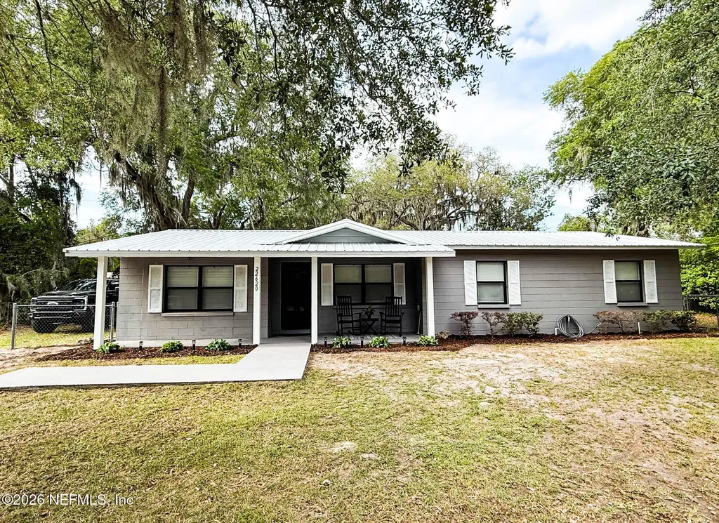 22620 SE Hawthorne` Road Hawthorne FL 32640