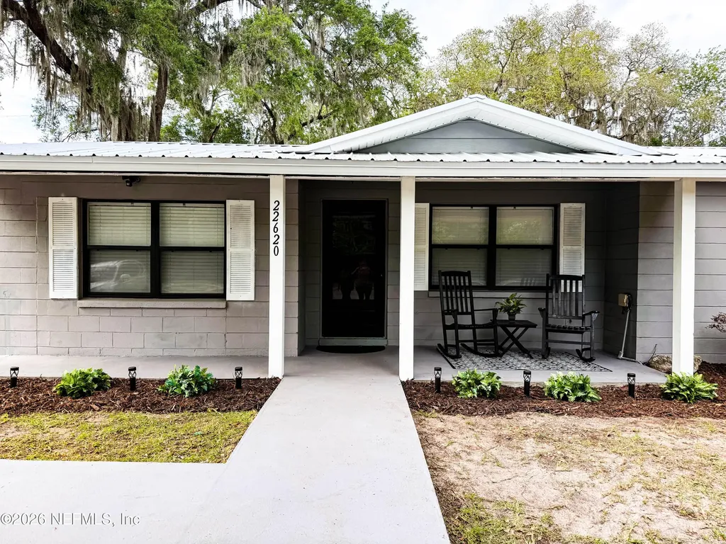 22620 SE Hawthorne` Road Hawthorne FL 32640