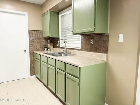 22620 SE Hawthorne` Road Hawthorne FL 32640