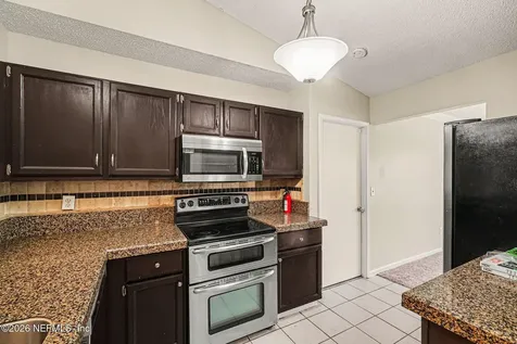 7304 Sweet Pea Trail Jacksonville FL 32244