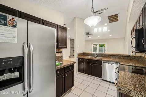7304 Sweet Pea Trail Jacksonville FL 32244