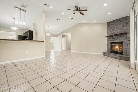 7304 Sweet Pea Trail Jacksonville FL 32244