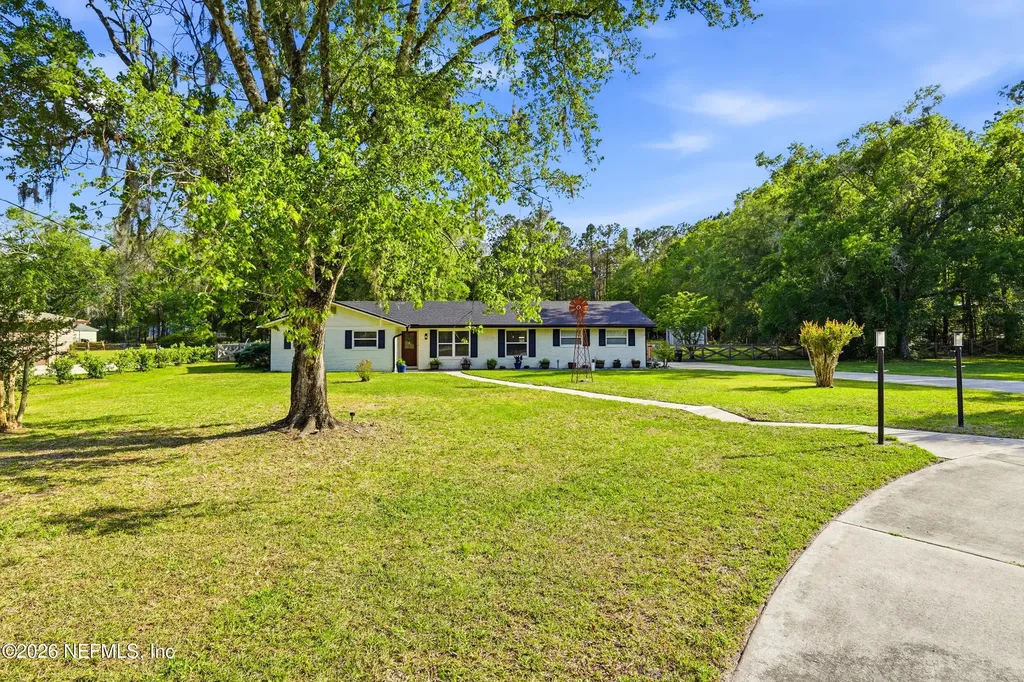 4143 Everett Avenue Middleburg FL 32068