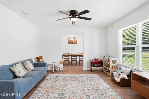 4143 Everett Avenue Middleburg FL 32068