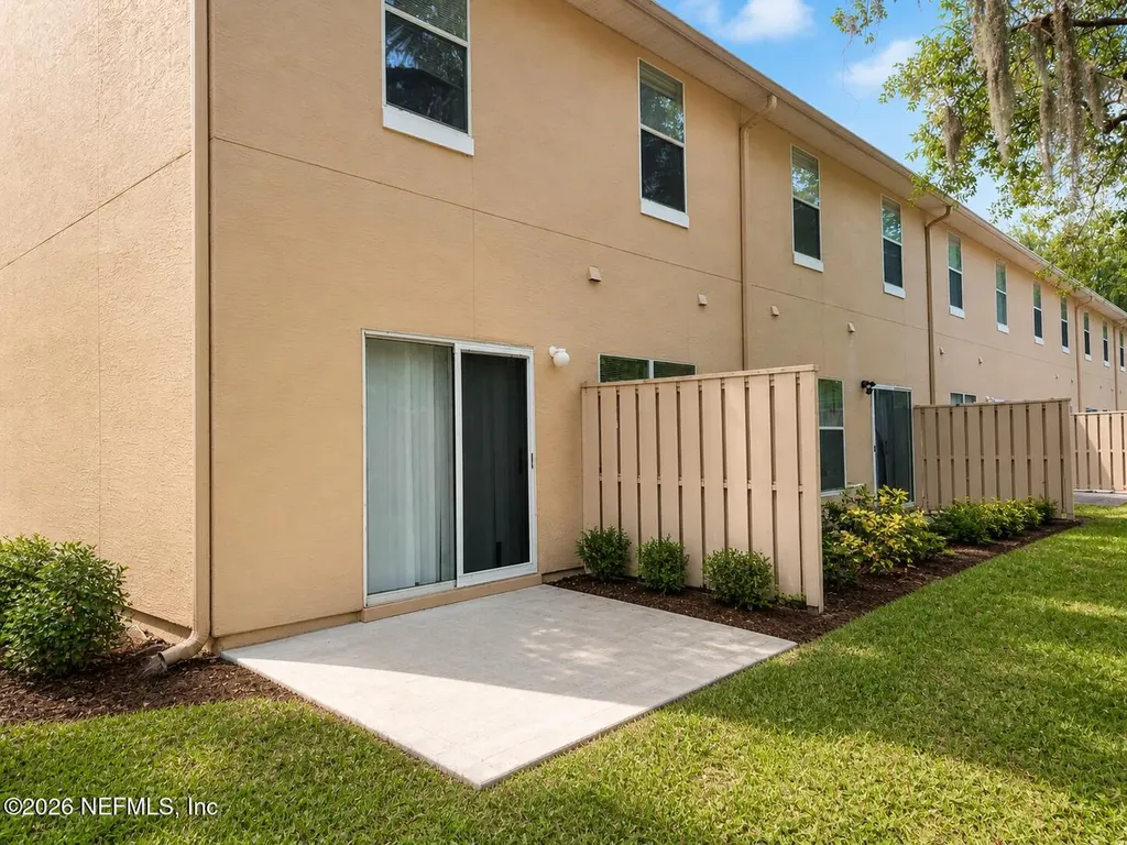 5260 Collins Road Jacksonville FL 32244