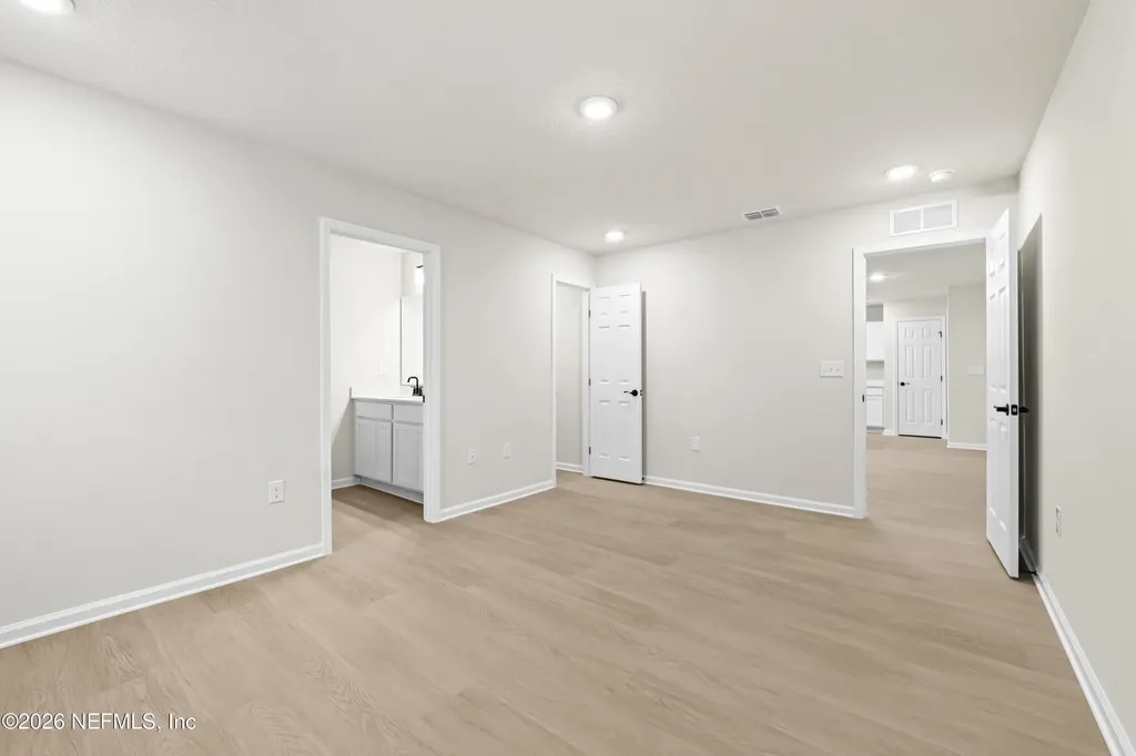 9257 Waynesboro Avenue Jacksonville FL 32208