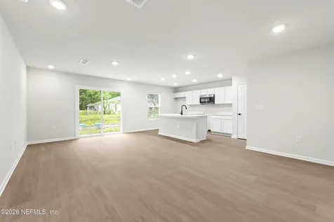 9257 Waynesboro Avenue Jacksonville FL 32208