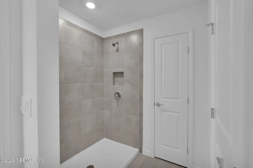 10108 Whistling Pine Court Jacksonville FL 32221
