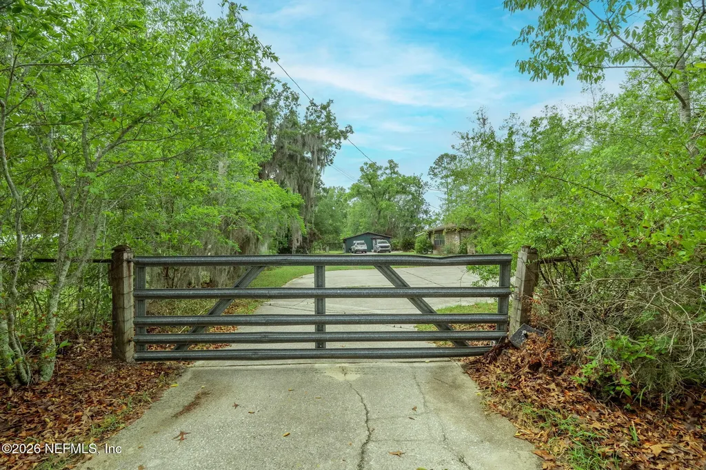 4145 Appaloosa Road Middleburg FL 32068