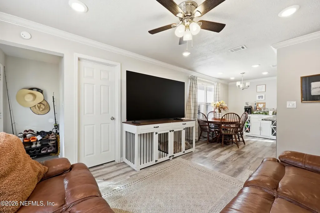 5327 Lexington Avenue Jacksonville FL 32210