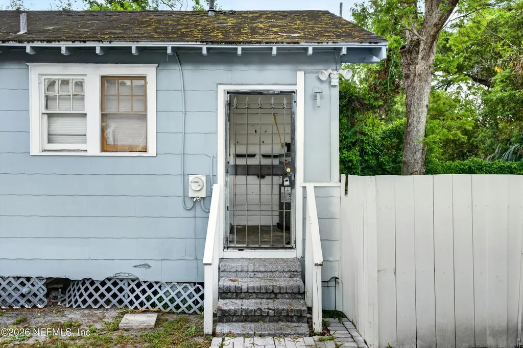 1192 W 12th Street Jacksonville FL 32209