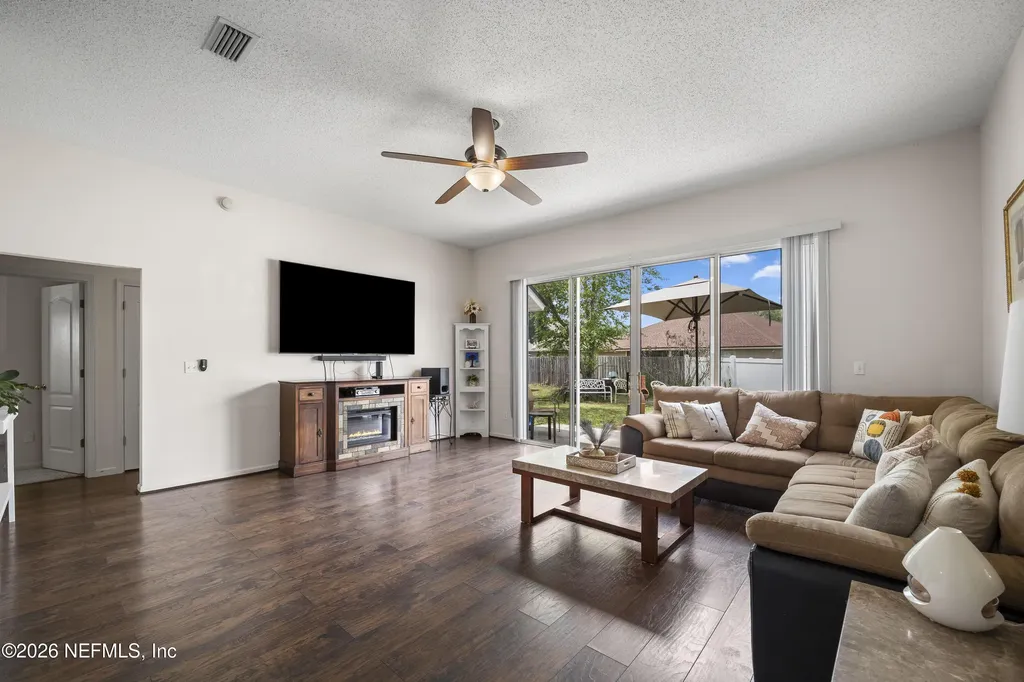 166 Perry Creek Drive Jacksonville FL 32220
