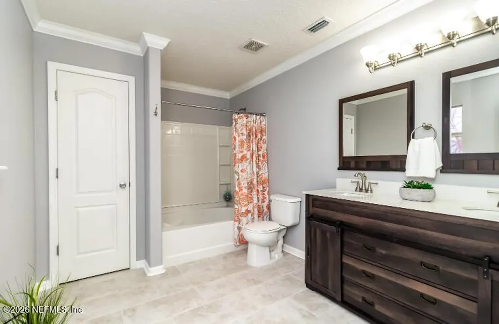2557 Reagan Lakes Lane Jacksonville FL 32221