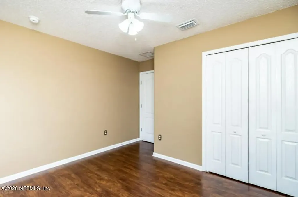 2557 Reagan Lakes Lane Jacksonville FL 32221